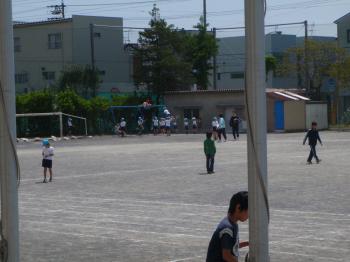 検診の小学校