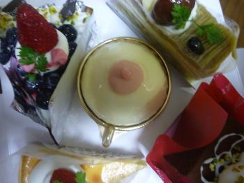 誕生会用のｹｰｷです。