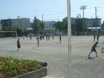 元気な小学生